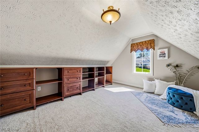 5432 Brook Run Drive, Medina, OH 44256