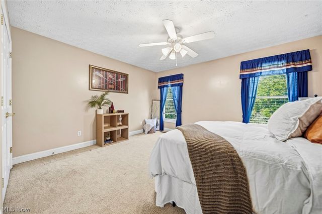 5432 Brook Run Drive, Medina, OH 44256