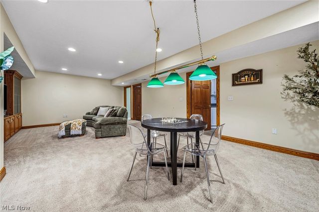 5432 Brook Run Drive, Medina, OH 44256