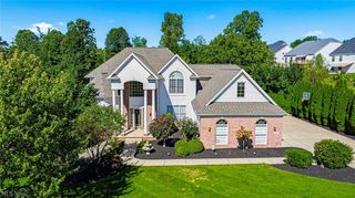 5432 Brook Run Drive, Medina, OH 44256