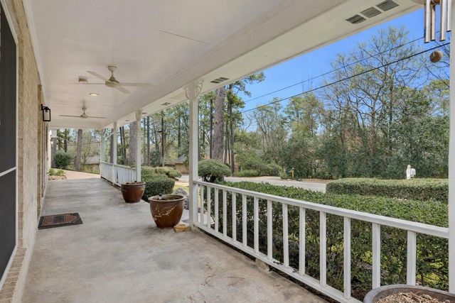 1616 Avenue R, Huntsville, TX 77340