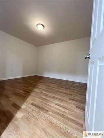 392 Lackland Avenue 392, Piscataway, NJ 08854