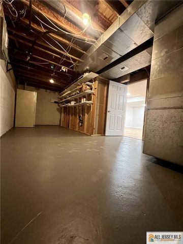 392 Lackland Avenue 392, Piscataway, NJ 08854