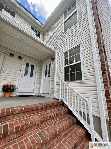 392 Lackland Avenue 392, Piscataway, NJ 08854