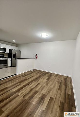 392 Lackland Avenue 392, Piscataway, NJ 08854