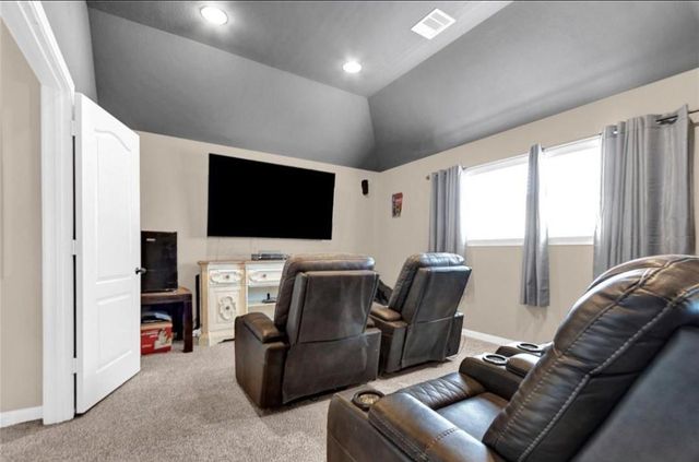 22734 Newcourt Place Street, Tomball, TX 77375