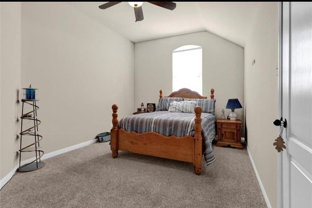 22734 Newcourt Place Street, Tomball, TX 77375