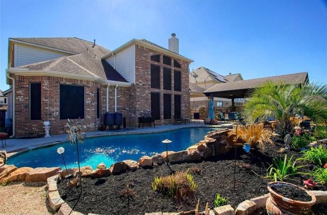 22734 Newcourt Place Street, Tomball, TX 77375
