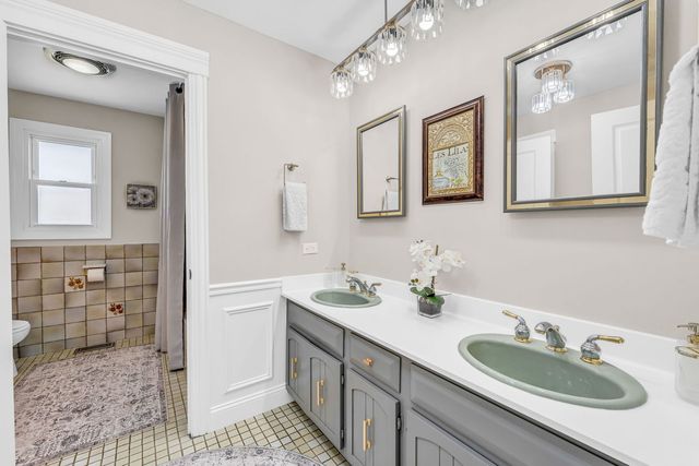 15624 Sunset Ridge Drive, Orland Park, IL 60462
