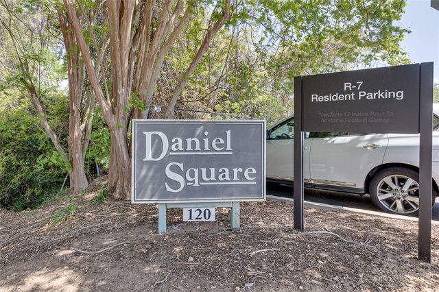 120 Daniel Drive 14, Clemson, SC 29631