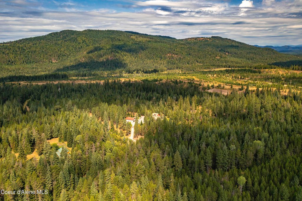 11364 Eastside RD, Priest River, ID 83856 photo 3
