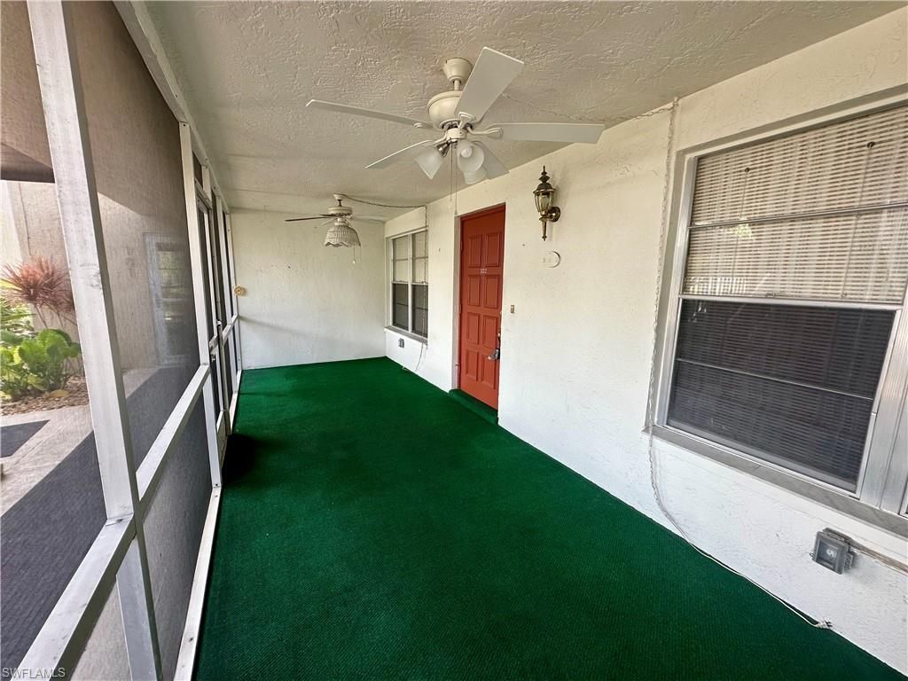 Image 3 of property listing at 4116 SE 20th PL 102, Cape Coral, FL 33904