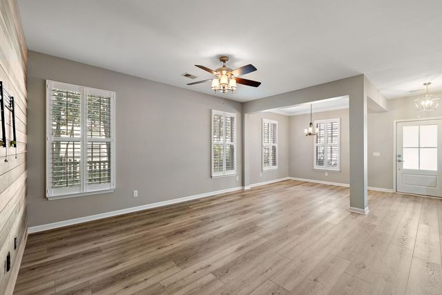 109 Shea Street, Summerville, SC 29485