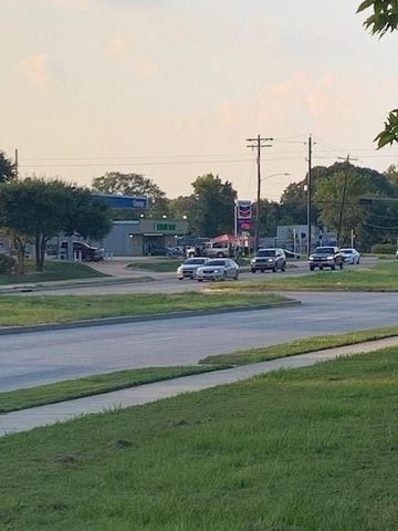 13410 Cullen Boulevard, Houston, TX 77047