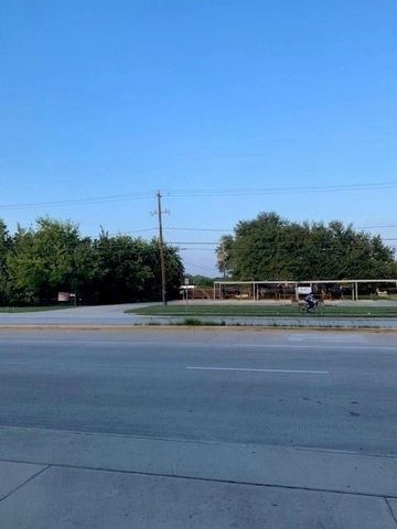 13410 Cullen Boulevard, Houston, TX 77047