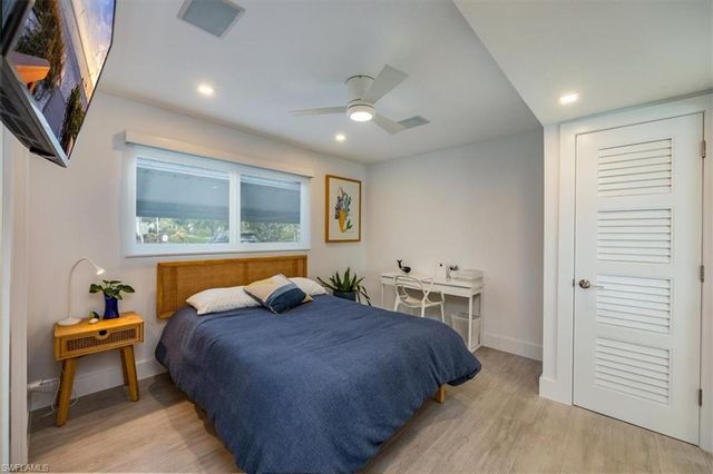 1100 8th AVE S 123F, Naples, FL 34102