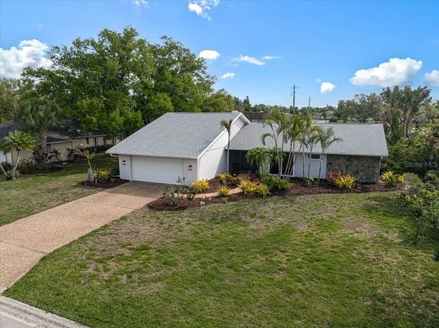 3761 COUNTRYSIDE ROAD, Sarasota, FL 34233