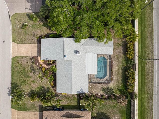 3761 COUNTRYSIDE ROAD, Sarasota, FL 34233