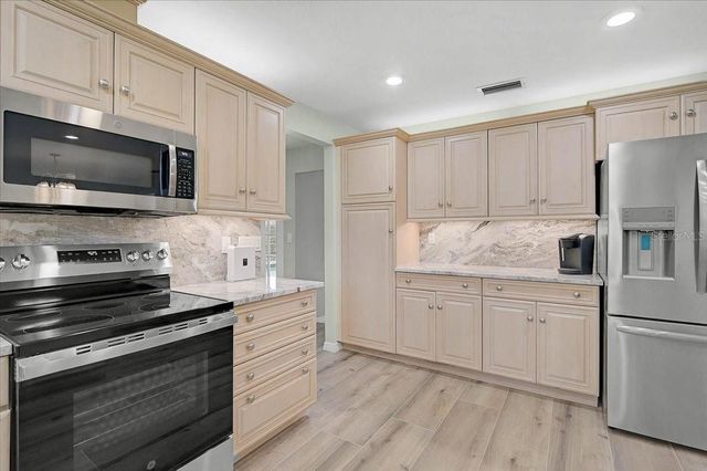 3761 COUNTRYSIDE ROAD, Sarasota, FL 34233