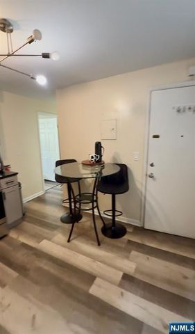 15 Hensler Street, Newark, NJ 07105