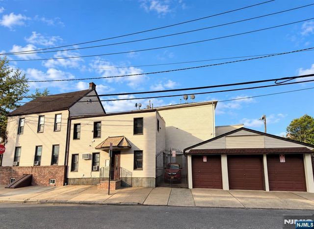 15 Hensler Street, Newark, NJ 07105