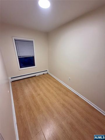 15 Hensler Street, Newark, NJ 07105
