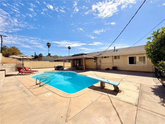 12471 Claretta, Pacoima (los Angeles), CA 91331