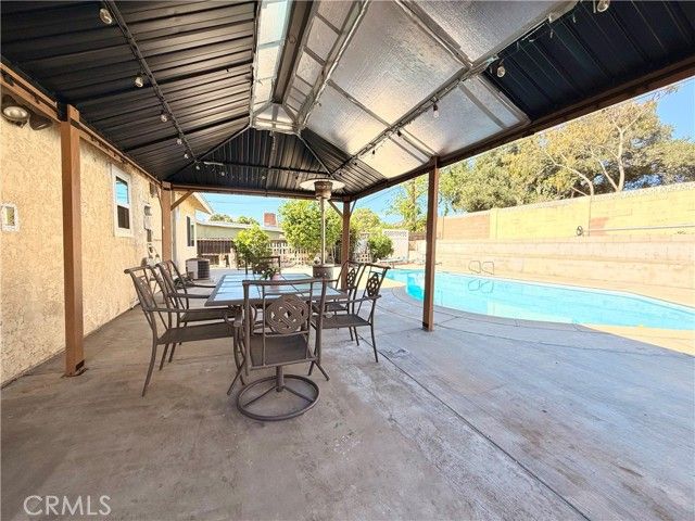 12471 Claretta, Pacoima (los Angeles), CA 91331