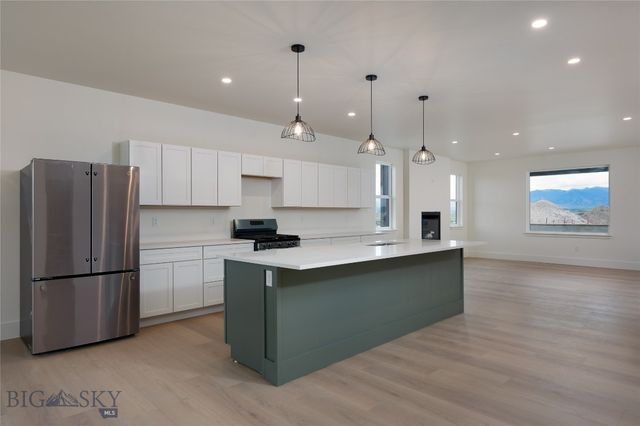 104 S Crispin Street, Manhattan, MT 59741 property photo