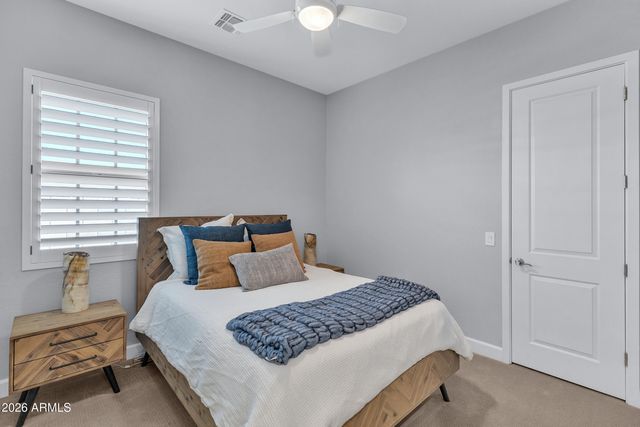 3880 E Horseshoe Place, Chandler, AZ 85249