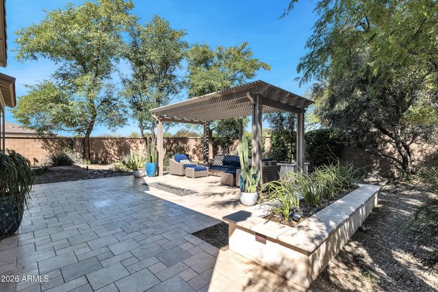 3880 E Horseshoe Place, Chandler, AZ 85249