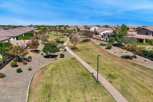 3880 E Horseshoe Place, Chandler, AZ 85249