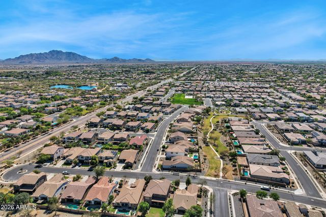 3880 E Horseshoe Place, Chandler, AZ 85249