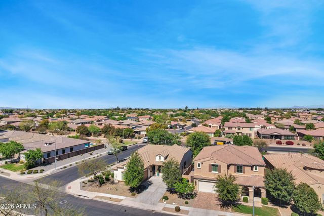 3880 E Horseshoe Place, Chandler, AZ 85249