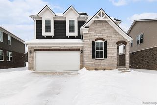 49772 Shoreline Drive, Canton, MI 48187