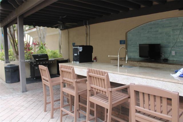 520 SE 5th Ave 2312, Fort Lauderdale, FL 33301