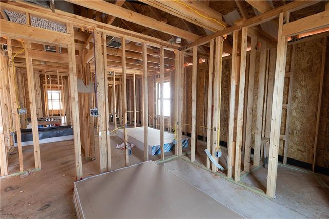12308 SW 32nd Street, Yukon, OK 73099