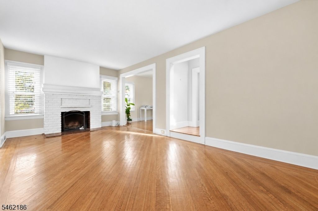 83 Franklin St, Bloomfield Twp., NJ 07003 — photo 3