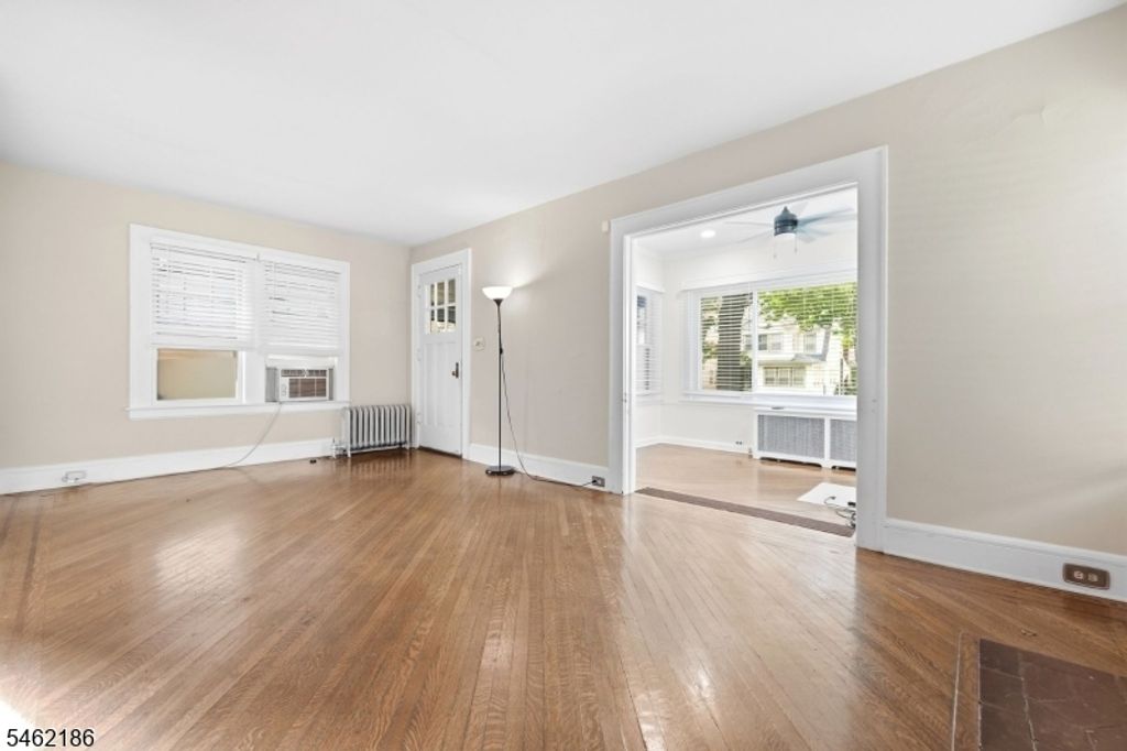 83 Franklin St, Bloomfield Twp., NJ 07003 — photo 4