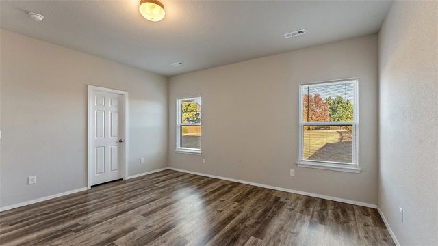 612 Woodcreek Loop, Lowell, AR 72745
