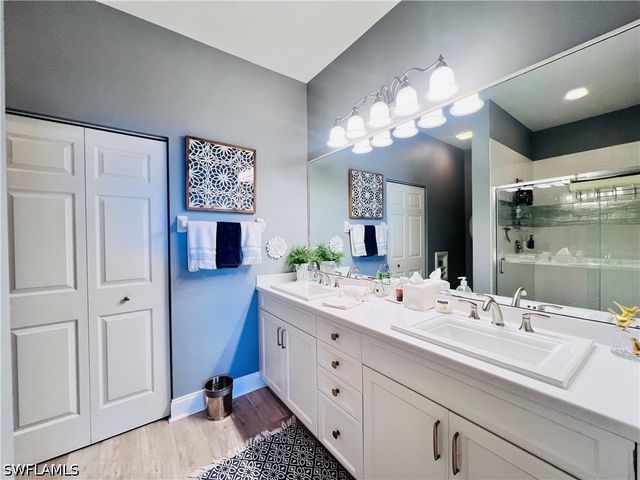 3250 W Crown Pointe BLVD 101, Naples, FL 34112