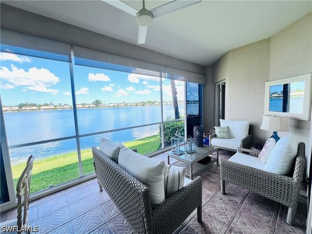 3250 W Crown Pointe BLVD 101, Naples, FL 34112