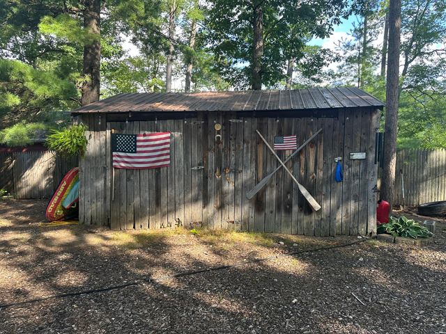 5211 N Red Maple Street, Sauble Twp, MI 49644