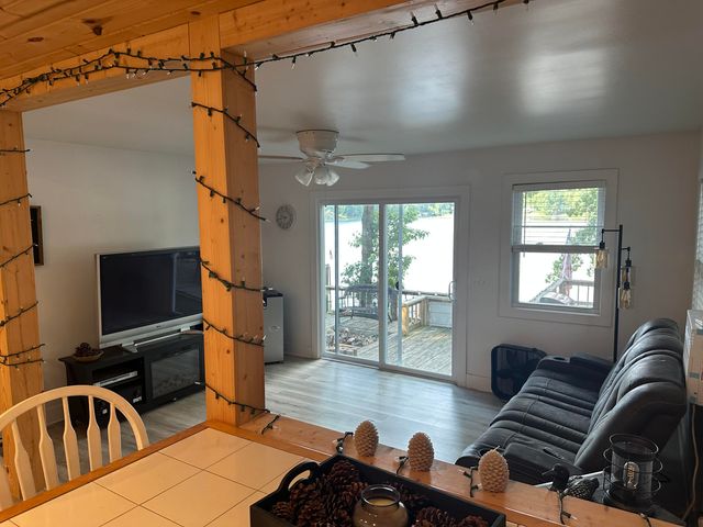 5211 N Red Maple Street, Sauble Twp, MI 49644