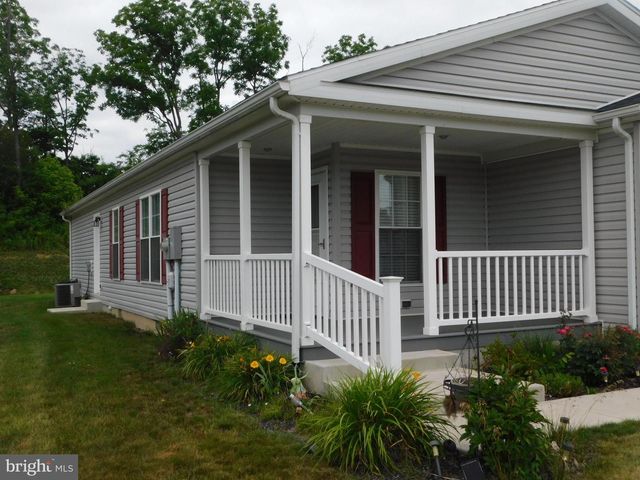 159 EAGLES WATCH S, Bechtelsville, PA 19505