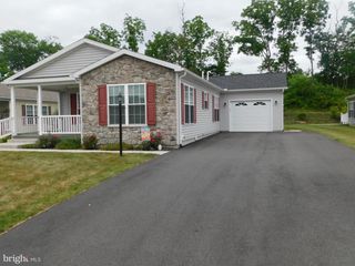159 EAGLES WATCH S, Bechtelsville, PA 19505