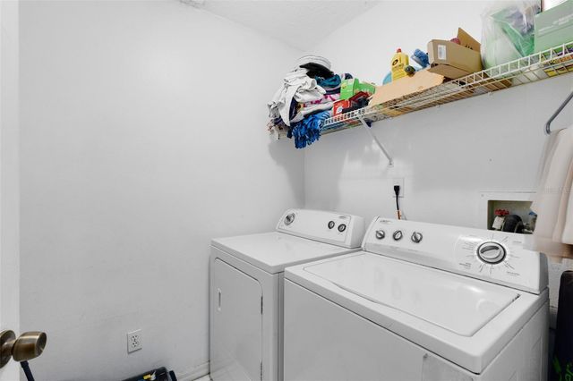 2404 SHELBY CIRCLE, Kissimmee, FL 34743