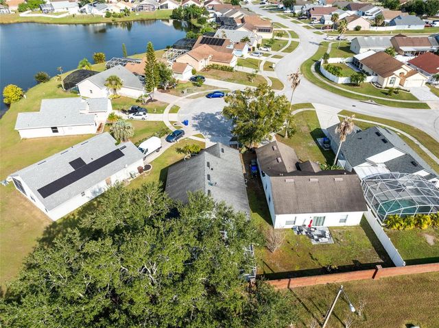2404 SHELBY CIRCLE, Kissimmee, FL 34743