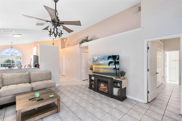 2404 SHELBY CIRCLE, Kissimmee, FL 34743