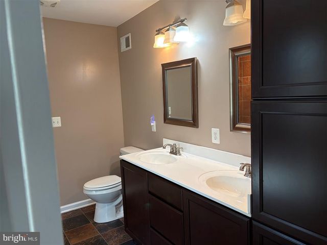 582 RICHARD WAY, Severna Park, MD 21146